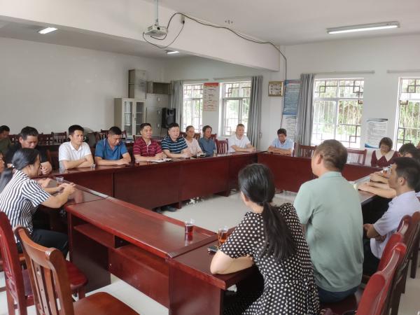 广西热作所科技先锋队赴邕宁区那利镇开展科技服务