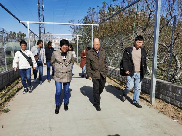 广西热作所科研管理人员赴中国农科院郑州果树研究所和河南省农科院调研