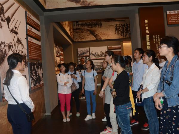 广西热作所开展“汇聚青年力量•传承时代精神”五四青年节爱国主义教育主题活动