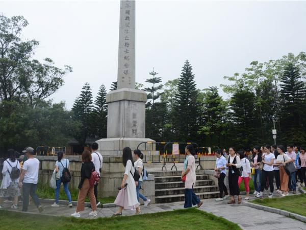 广西热作所开展“汇聚青年力量•传承时代精神”五四青年节爱国主义教育主题活动