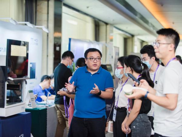 广西热作所科技人员赴河北石家庄参加前沿分子育种研讨会