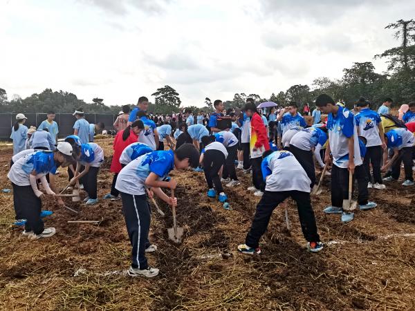 广西热作所开展2023年全国科技活周优质科技资源开放活动