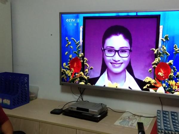 广西热作所科研第三党支部观看《榜样4》专题节目