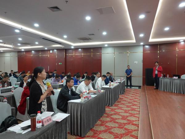 广西热作所科技人员参加“创新讲习——广西科技支撑脱贫攻坚成果与乡村振兴有效衔接专题研修班”培训