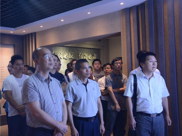 廉政教育常抓 反腐警钟长鸣——广西热作所党委组织党员参观南宁市反腐倡廉警示教育馆