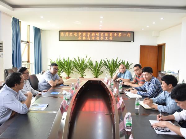 中国水稻研究所领导专家到广西热作所参观交流