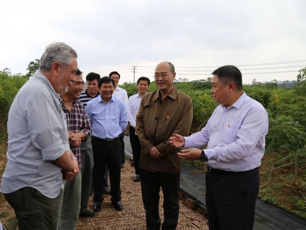 自治区宣讲团到广西热作所宣讲十九大精神